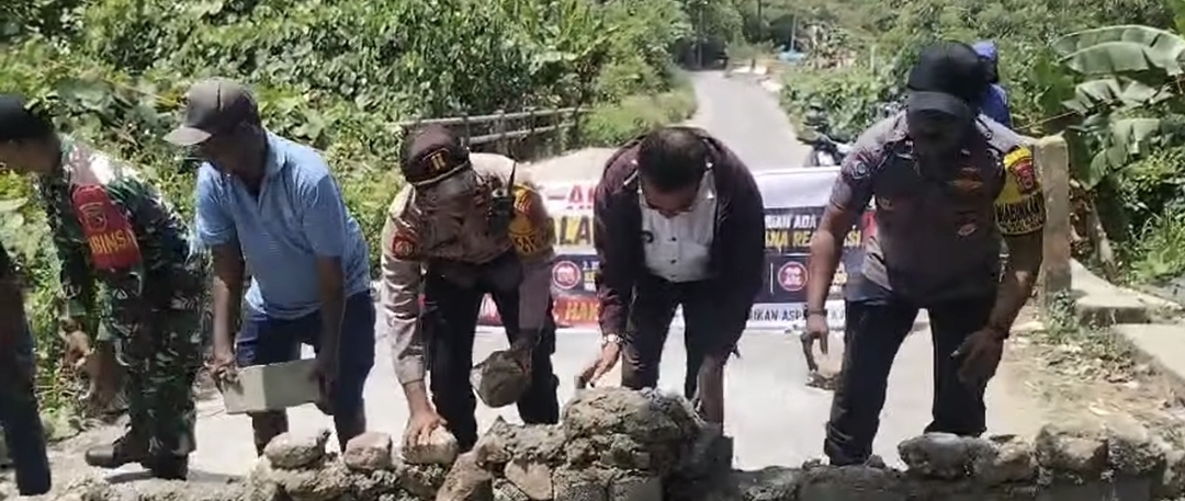 Pemblokiran Jalan Ahuru-Arbes Resmi Dibuka, Warga dan Pemerintah Capai Kata Sepakat