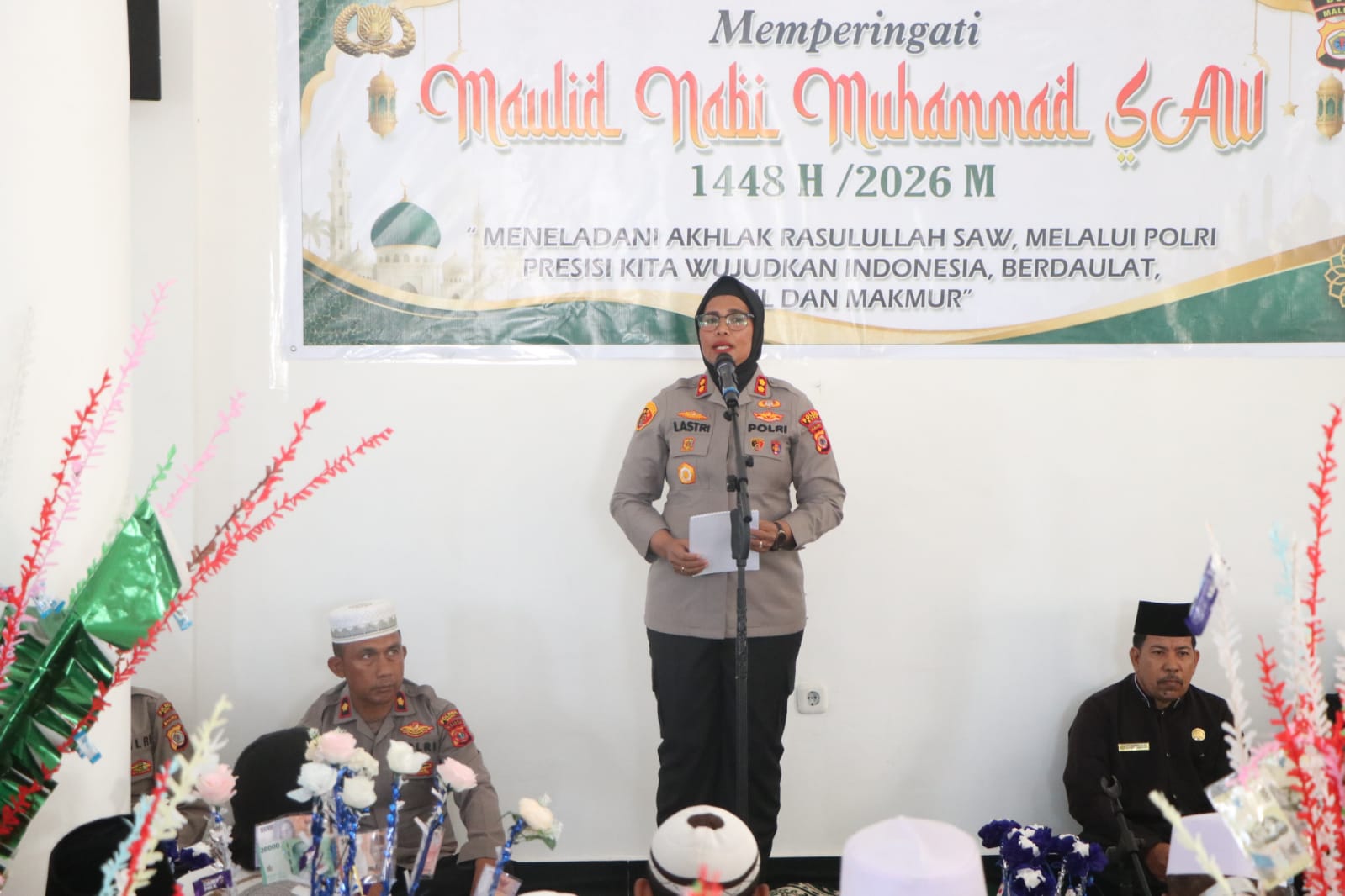Syahdunya Senja Bupolo: Saat Seragam Cokelat Meresapi Akhlak Rasulullah